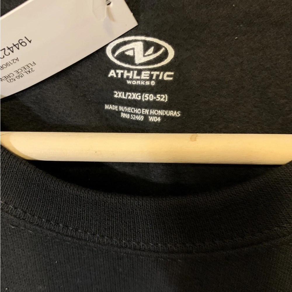 Athletic Works Classic Black Sweatshirt 2XL - Picture 1 of 5